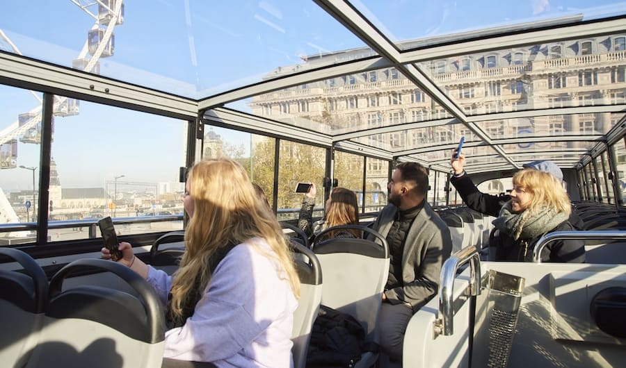 Tootbus Brüssel mit Glasdach