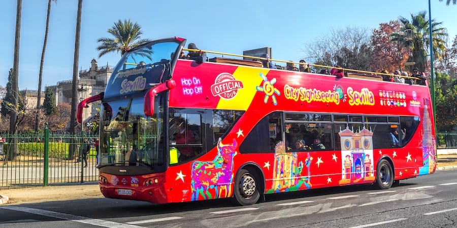 Sevilla: Hop-on/Hop-off-Bus von City Sightseeing